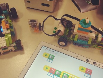 Σχολή Χατζήβεη - Κατασκευάζουμε έξυπνα LEGO® οχήματα  - 21/9/2018