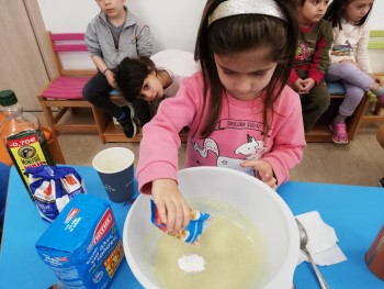 Σχολή Χατζήβεη - Οι Πασχαλινές μας Δράσεις - 22/4/2019