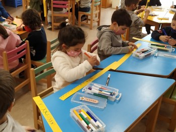 Σχολή Χατζήβεη - Ινδιάνοι στο προνήπιο!!! - 29/1/2021