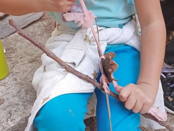 Σχολή Χατζήβεη - Αξιοποιώντας ένα παλιό ύφασμα! - 11/10/2021