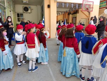 Σχολή Χατζήβεη - Παρέλαση Νηπιαγωγείου - 11/4/2022