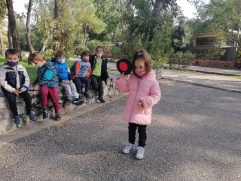 Σχολή Χατζήβεη - Στον δρόμο όταν βγω με ασφάλεια περπατω - 24/6/2022