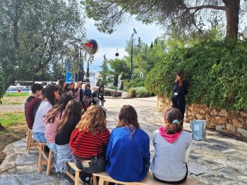 Σχολή Χατζήβεη - Στο Ίδρυμα Takis με την Α'Γυμνασίου - 6/11/2025 Σχολή Χατζήβεη - Στο Ίδρυμα Takis με την Α'Γυμνασίου - 6/11/2025