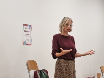 Σχολή Χατζήβεη - Γονέων Cafe: Εφηβεία είναι και Φαίνεται! - 10/11/2025 Σχολή Χατζήβεη - Γονέων Cafe: Εφηβεία είναι και Φαίνεται! - 10/11/2025