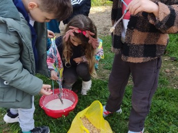 Σχολή Χατζήβεη - Δεντρολιχουδιές για τα Ζώα του Άλσους - 10/12/2025