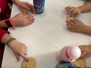 Σχολή Χατζήβεη - Τα Πρωτάκια μας Μικροί Ζαχαροπλάστες - 26/1/2026 Σχολή Χατζήβεη - Τα Πρωτάκια μας Μικροί Ζαχαροπλάστες - 26/1/2026