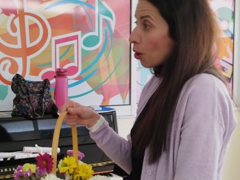 Σχολή Χατζήβεη - "Λαζαρίτσες" ένα έθιμο από τα Τρίκαλα - 9/4/2026