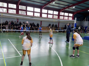 Σχολή Χατζήβεη - Αγώνες ΑΣΙΣ Βόλεϊ Δημοτικών - 17/4/2026